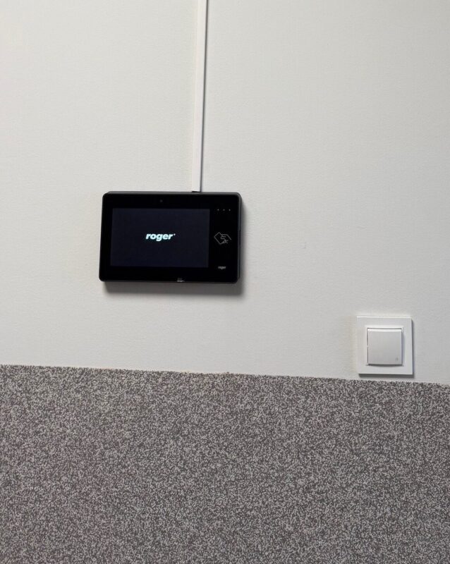 kontrola-dostepu-czytnik-urzad-gminy